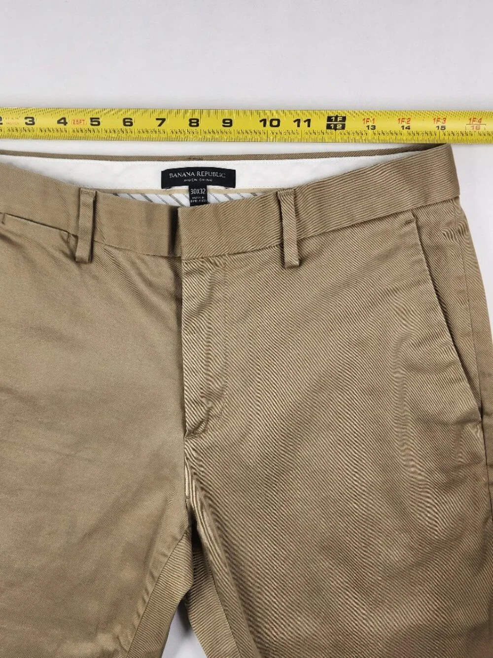 Banana Republic Mens 30x32 Tan Beige Aiden Chino Performance Comfort Pants EX